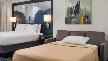 1 bedroom, premium bedding, desk, laptop workspace