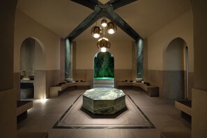 Kroppsbehandlinger, hydroterapi, kroppsinnpakning og kroppsskrubb