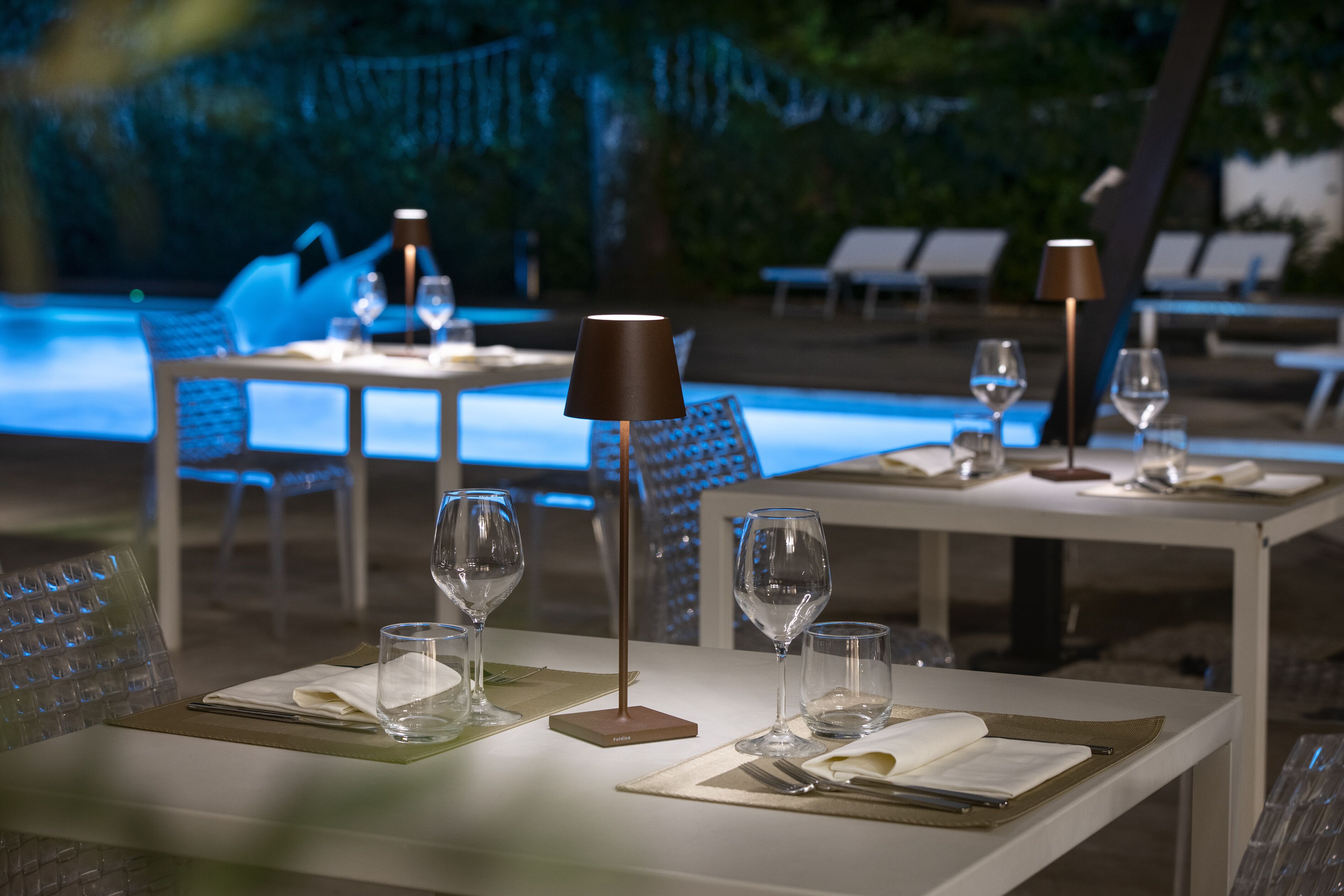 Se sirven almuerzos y cenas, cocina regional