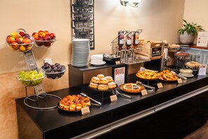 Daily full breakfast for a fee - Hotel Élite Prague (Prague)