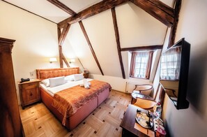 Hypo-allergenic bedding, minibar, in-room safe, individually furnished - Hotel Élite Prague (Prague)