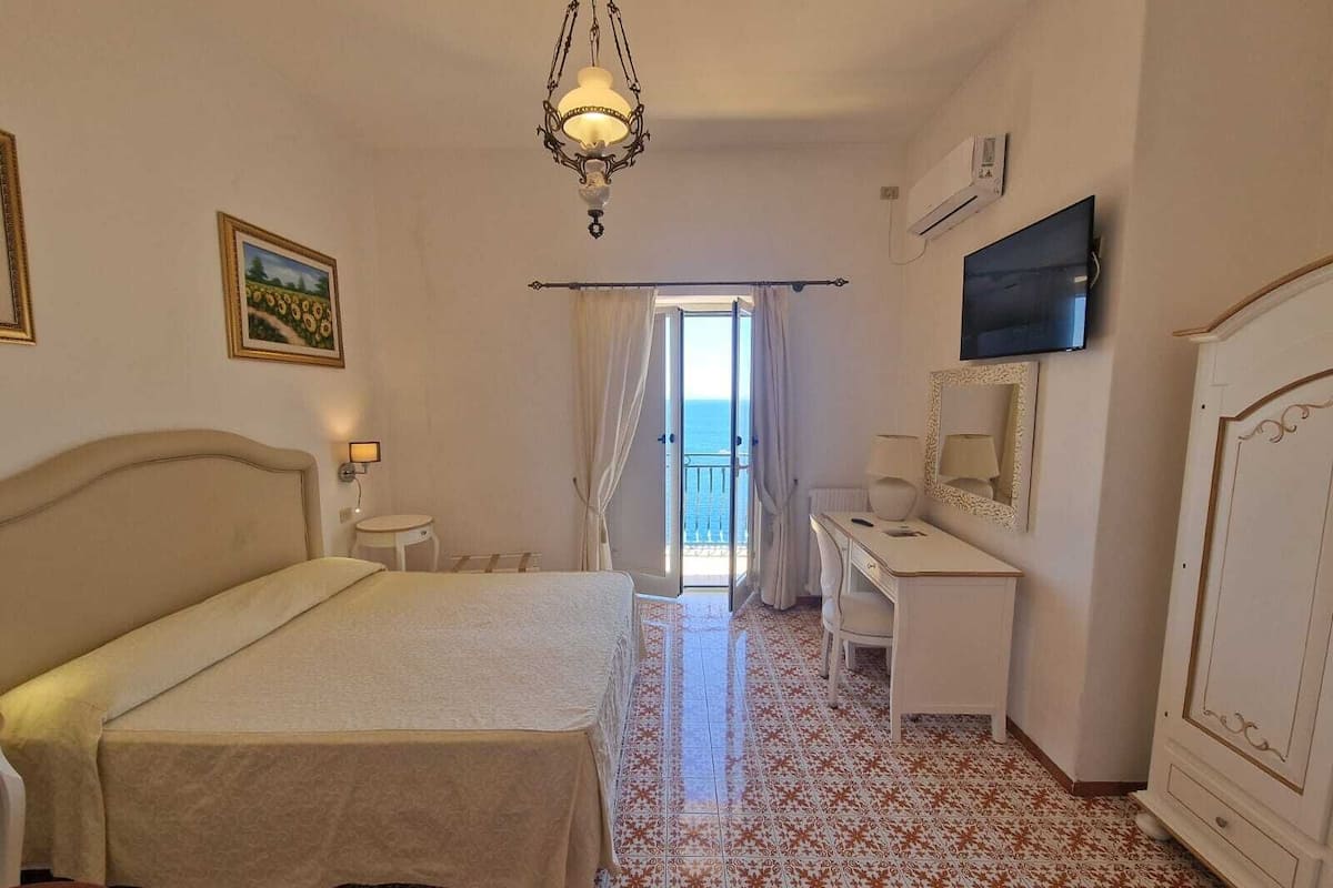 Deluxe Double Room, Balcony, Sea View