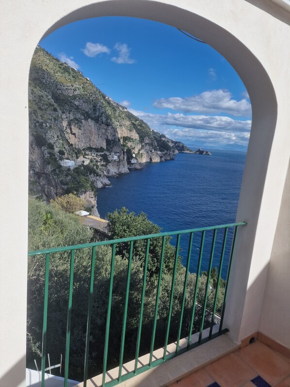 Caja de seguridad en la habitación, wifi gratis y ropa de cama 