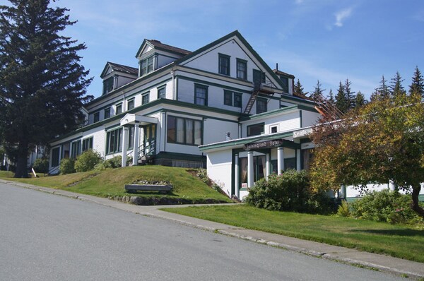 Hotel Halsingland - Haines, AK