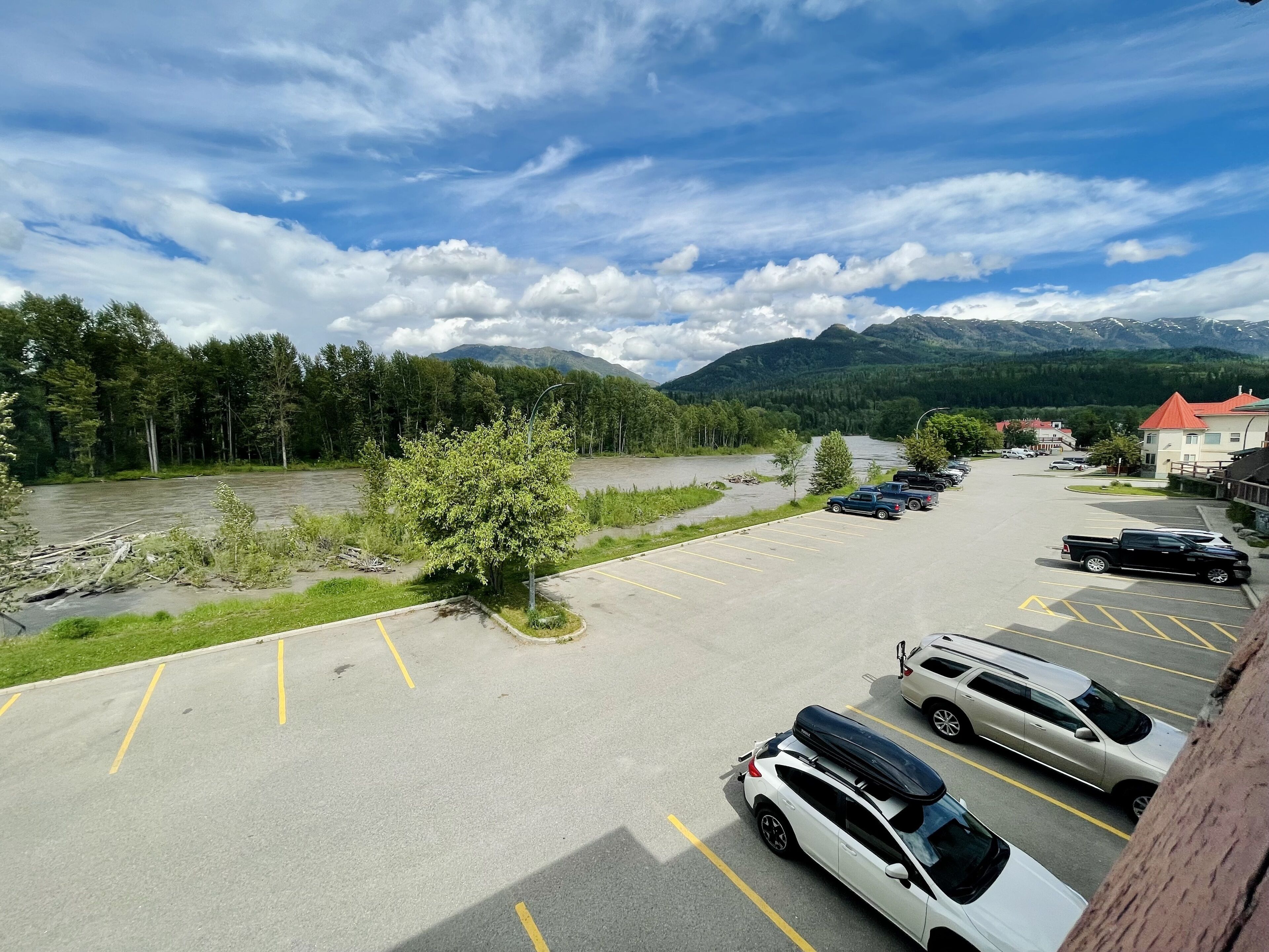 suite (jacuzzi) no pets | water view