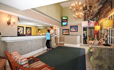 Holiday Pavilion Resort on the Boardwalk - Image 5