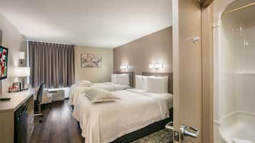 Premium-Zimmer, 2 Doppelbetten (Upgraded Bedding & Snack, Smoke Free) | Zustellbetten