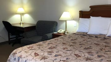 Kostenloses WLAN, Bettwäsche, Wecker