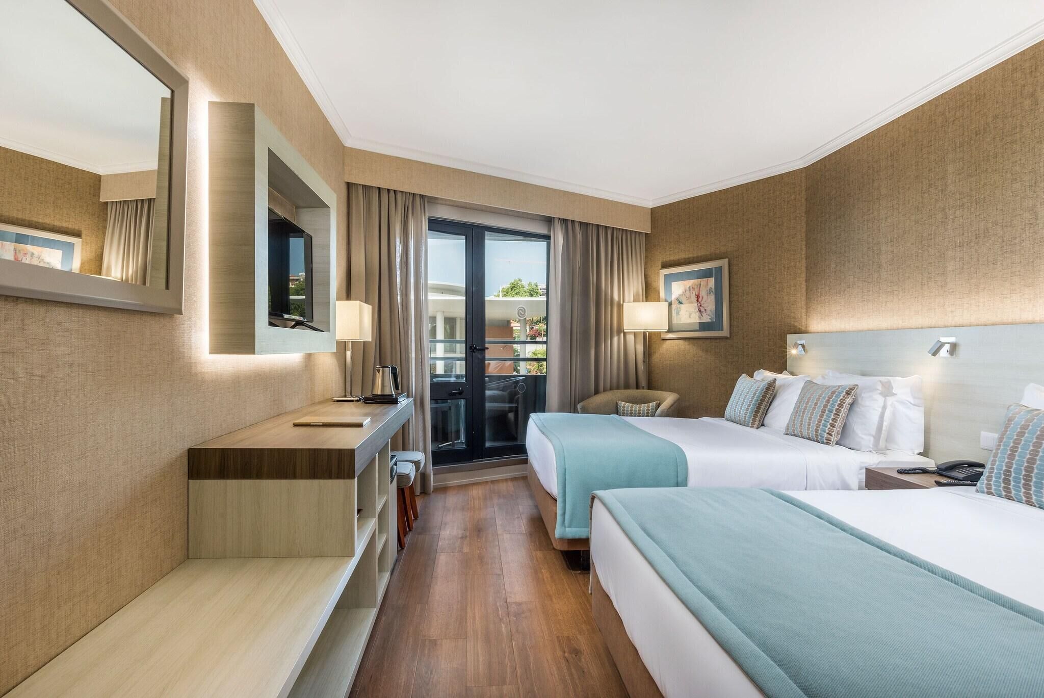 Minibar (free items), in-room safe, desk, blackout drapes