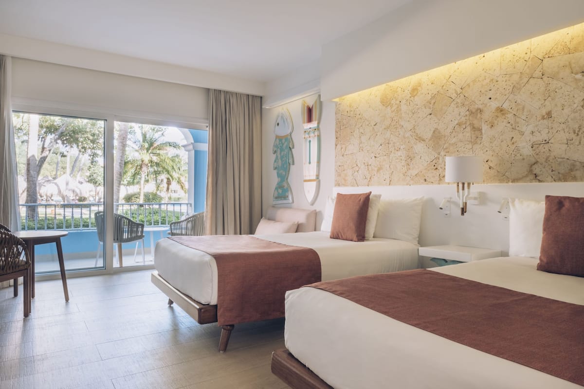 1 kamar tidur, seprai premium, minibar, dan brankas