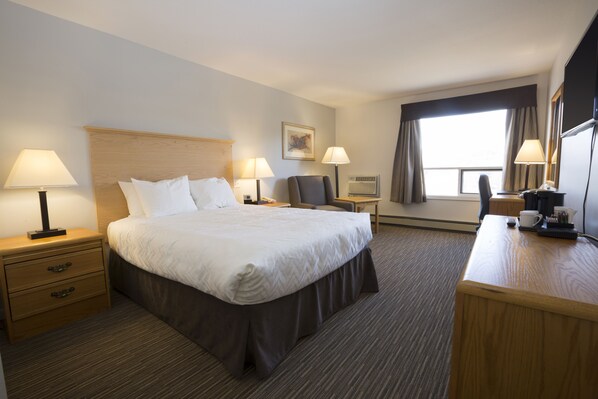 Standard Room, 1 Queen Bed, Non Smoking, Refrigerator | Floor plan