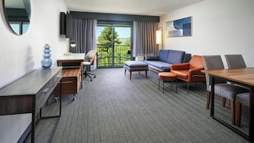 Télévision LCD de 27 pouces avec chaßnes par satellite, télévision