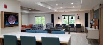 Holiday Inn Express Apex - Raleigh by IHG
