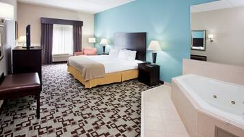 Standard Room | In-room safe, desk, iron/ironing board, free WiFi