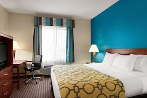 Coffres-forts dans les chambres, bureau, fer et planche à repasser