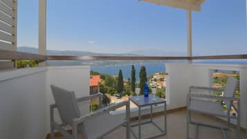 Chambre Double Deluxe, vue mer | Balcon