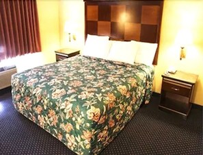 Schreibtisch, Bügeleisen/Bügelbrett, kostenloses WLAN, Bettwäsche