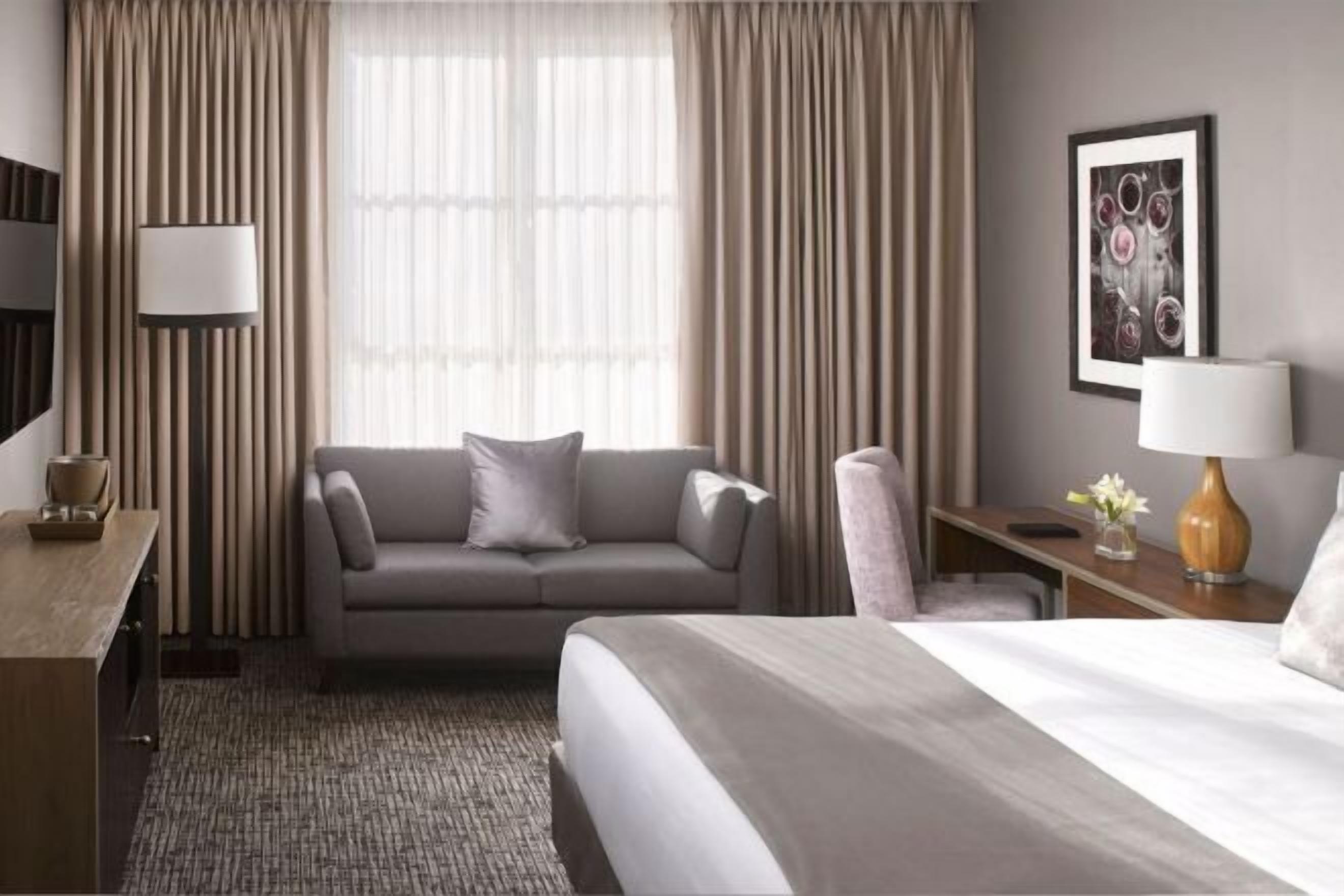 Egyptian cotton sheets, premium bedding, pillowtop beds, in-room safe