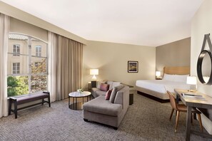 Premier Room, 1 King Bed