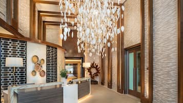 Couples treatment rooms, sauna, steam room, body treatments