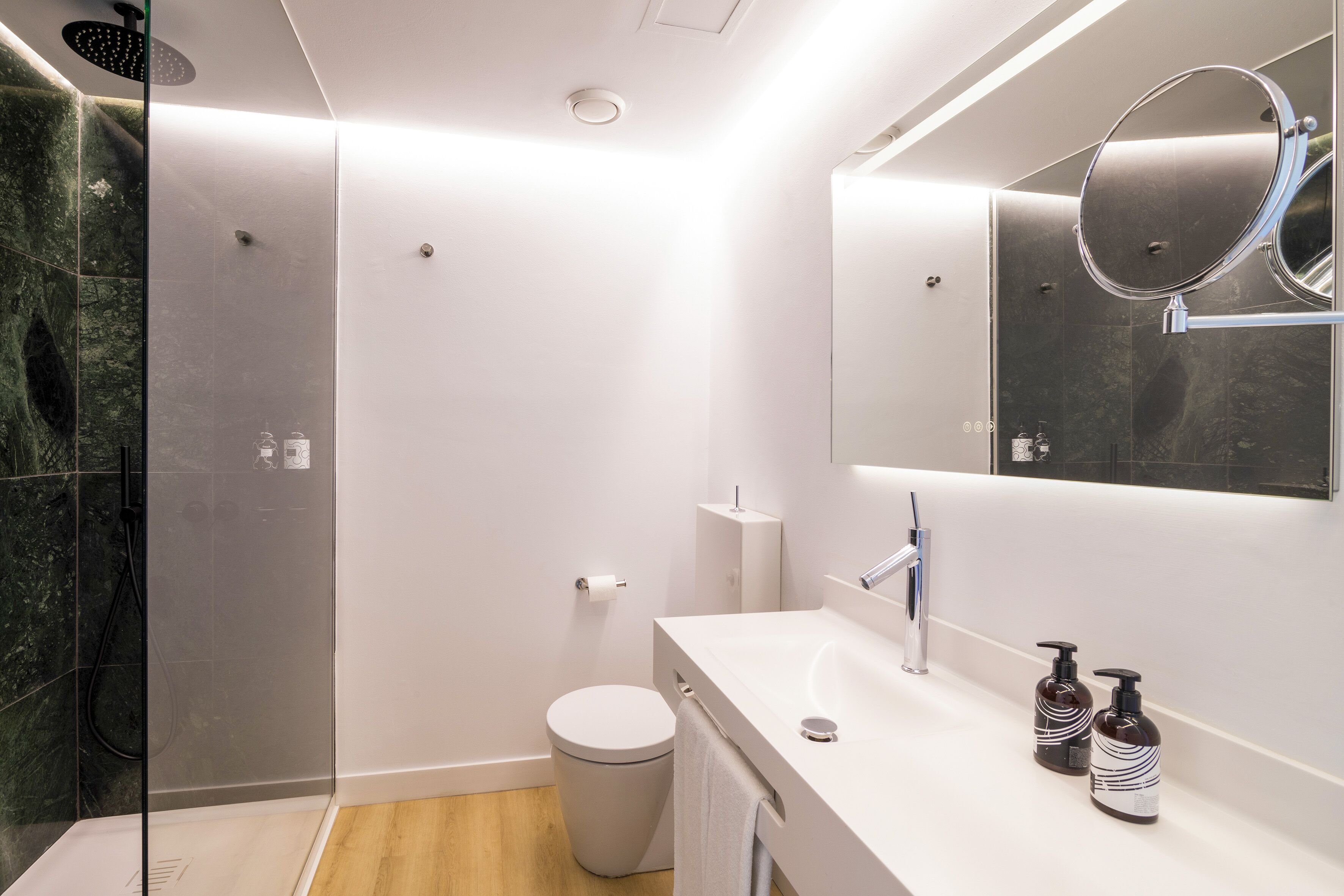 loft (innside) | free minibar items, in-room safe, desk, laptop workspace