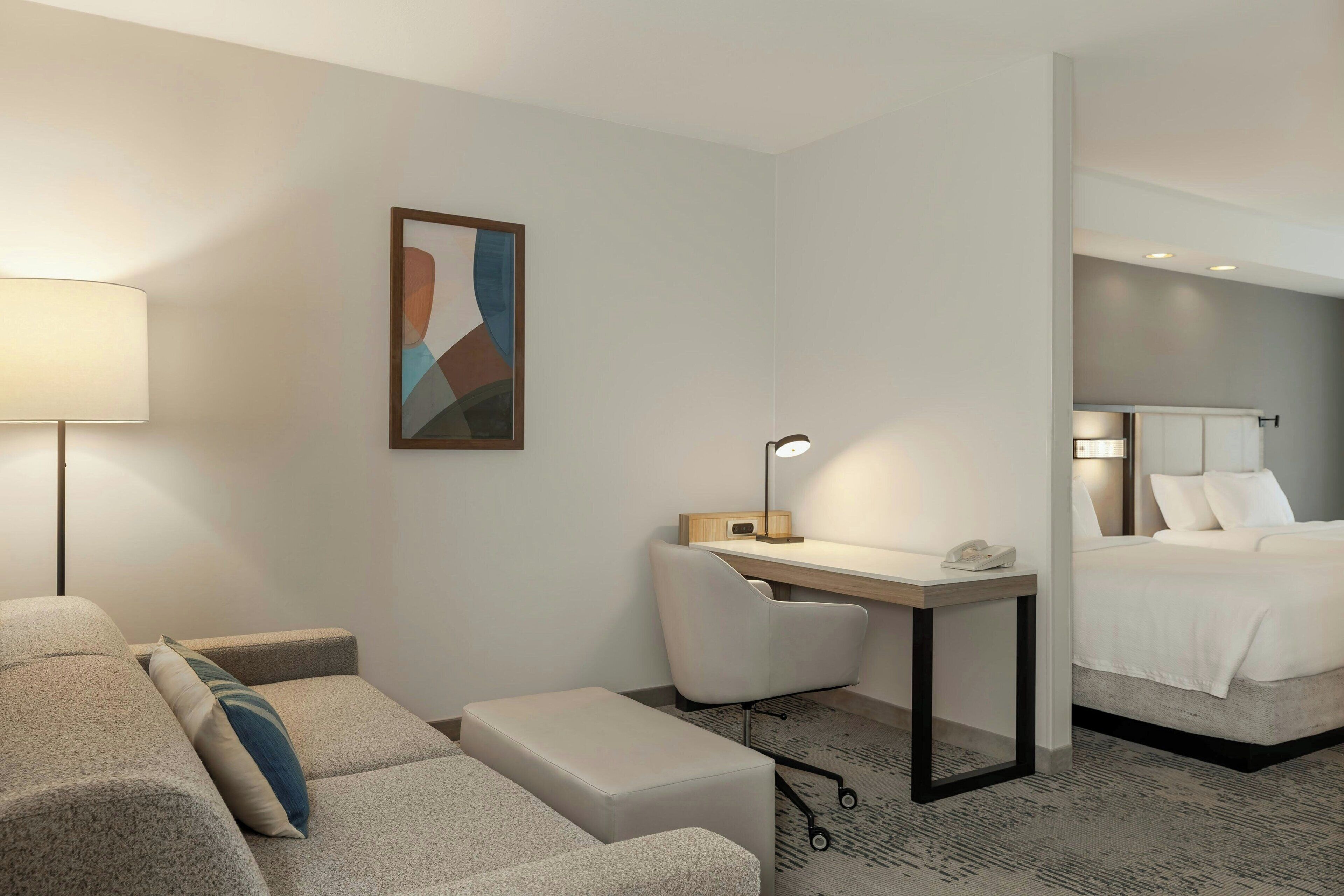 studio, 2 queen beds, non smoking | 1 bedroom, desk, iron/ironing board, free cots/infant beds