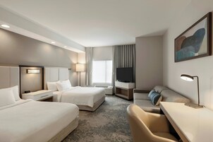 Studio, 2 Queen Beds | Desk, iron/ironing board, free cribs/infant beds, free wired internet