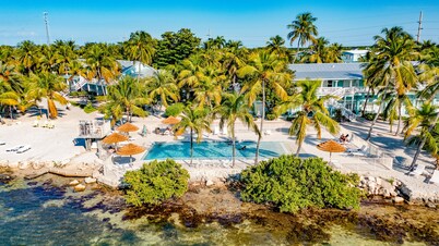 Lime Tree Bay Resort