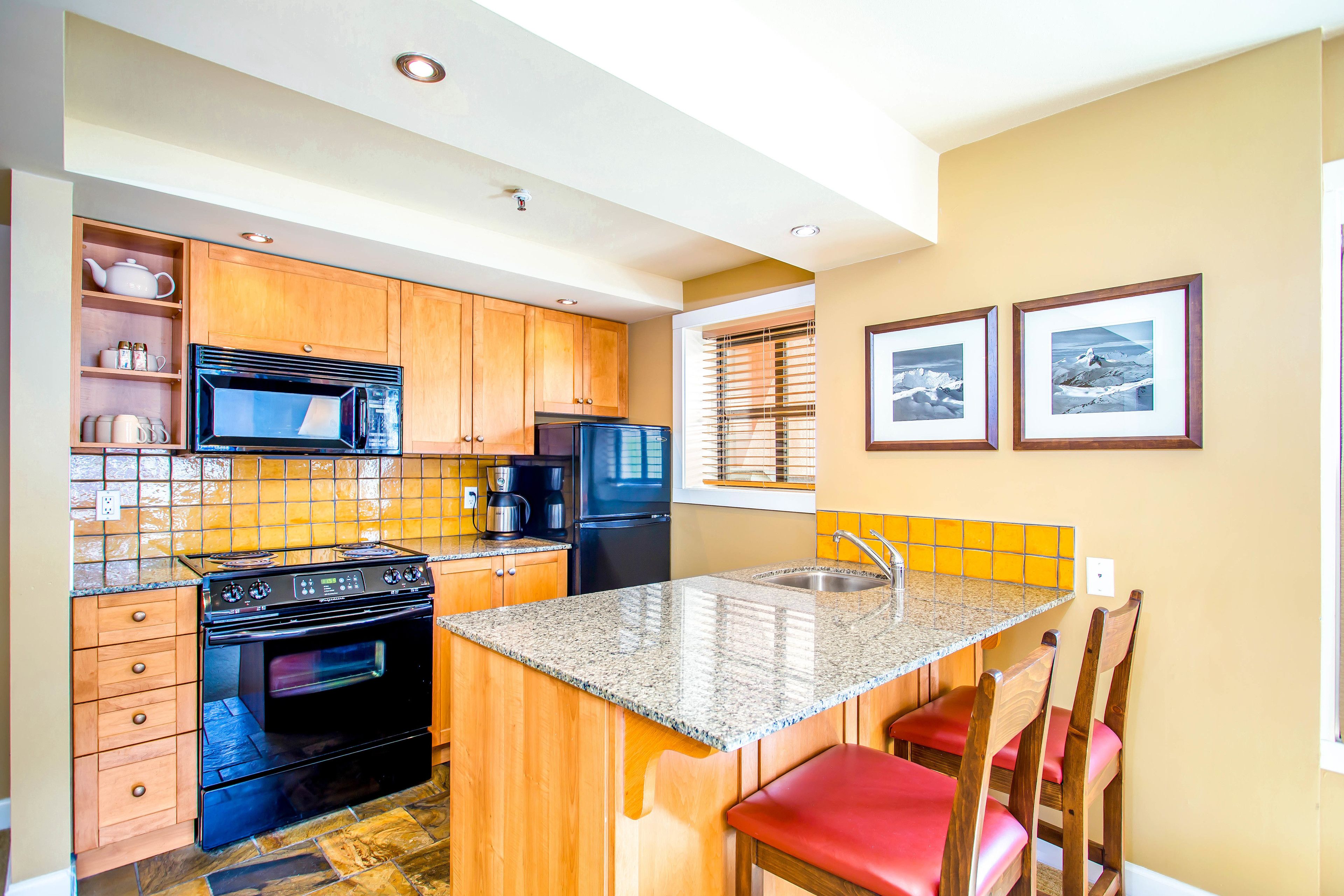 Photo - Sundial Hotel