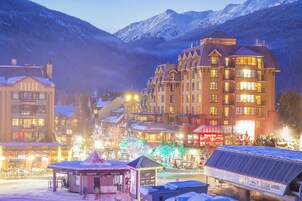 Fassade der Unterkunft – Abend/Nacht