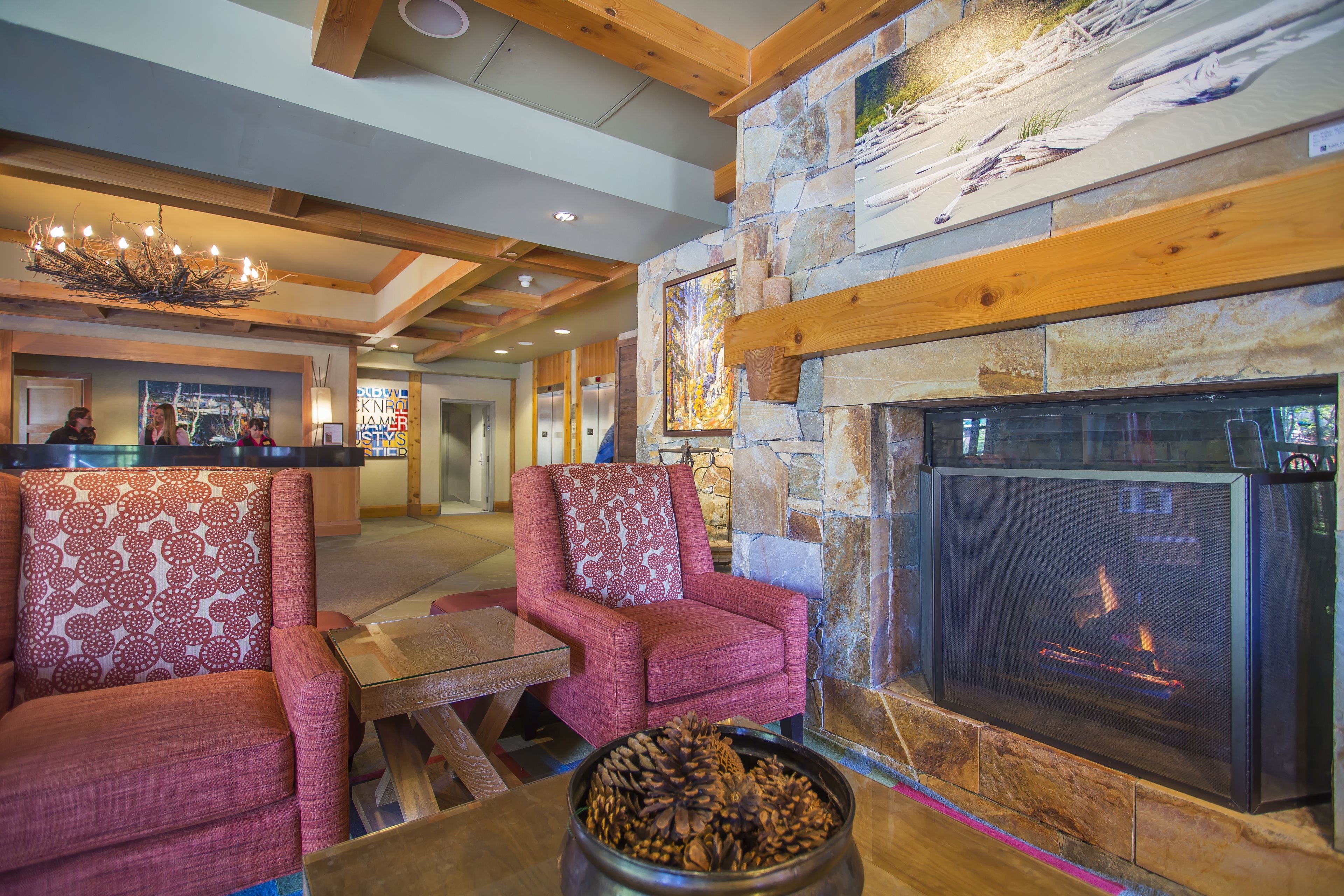 Photo - Sundial Hotel