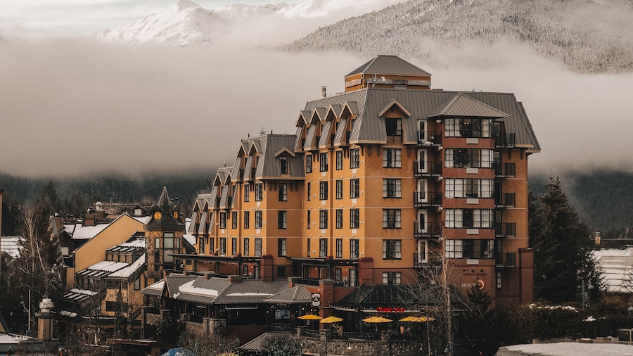 Sundial Hotel