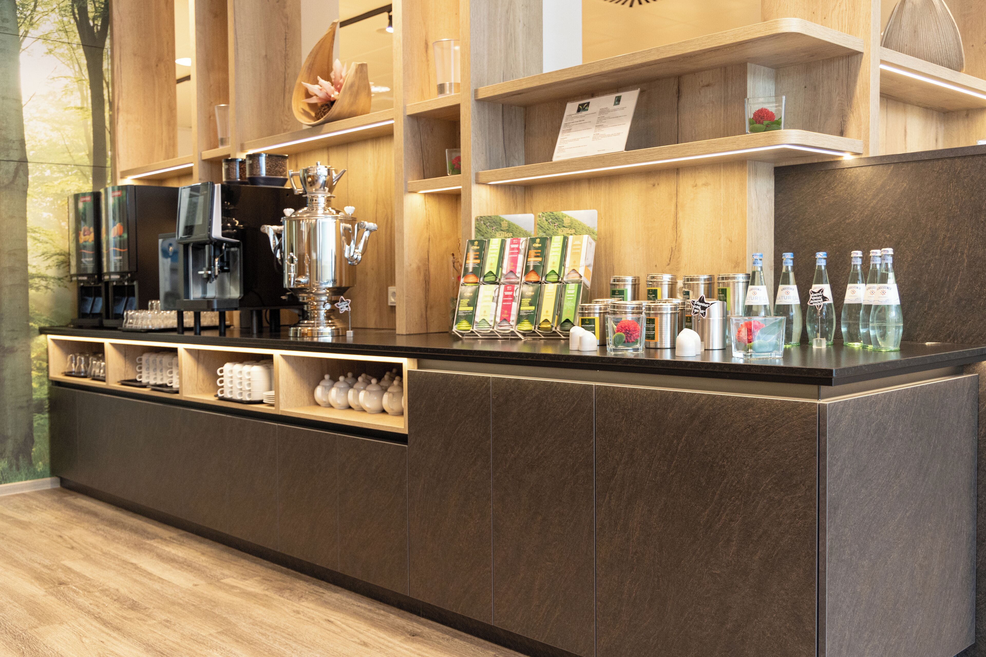 Tägliches Frühstücksbuffet gegen Gebühr