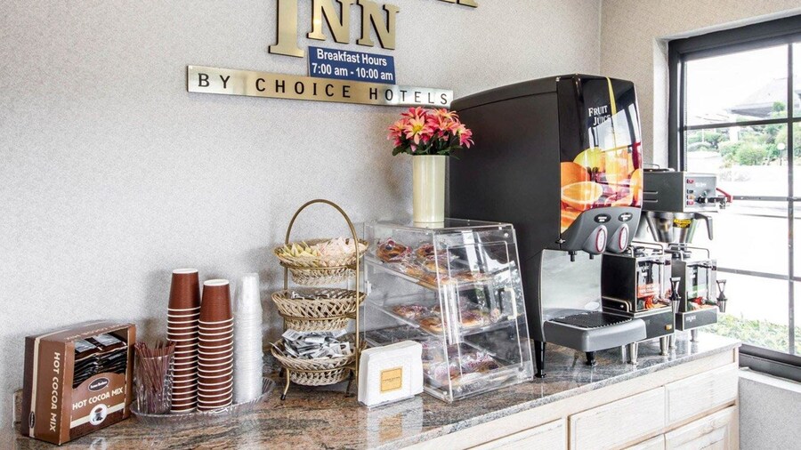 Rodeway Inn Monterey Near Fairgrounds