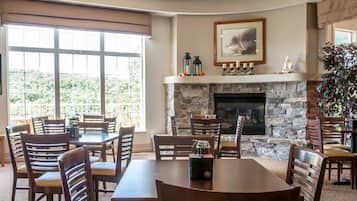 Tägliches inbegriffenes Frühstücksbuffet