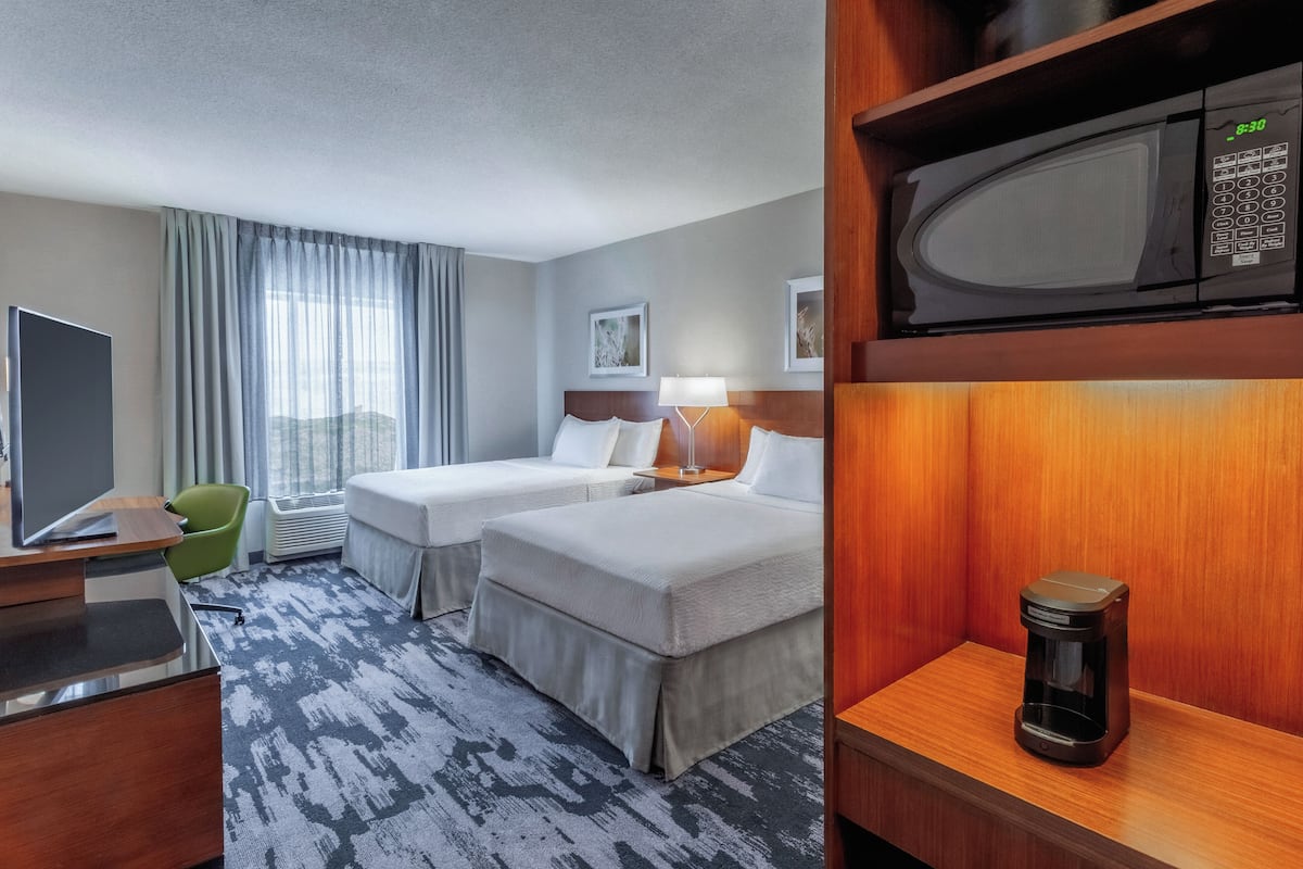 Room, 2 Queen Beds