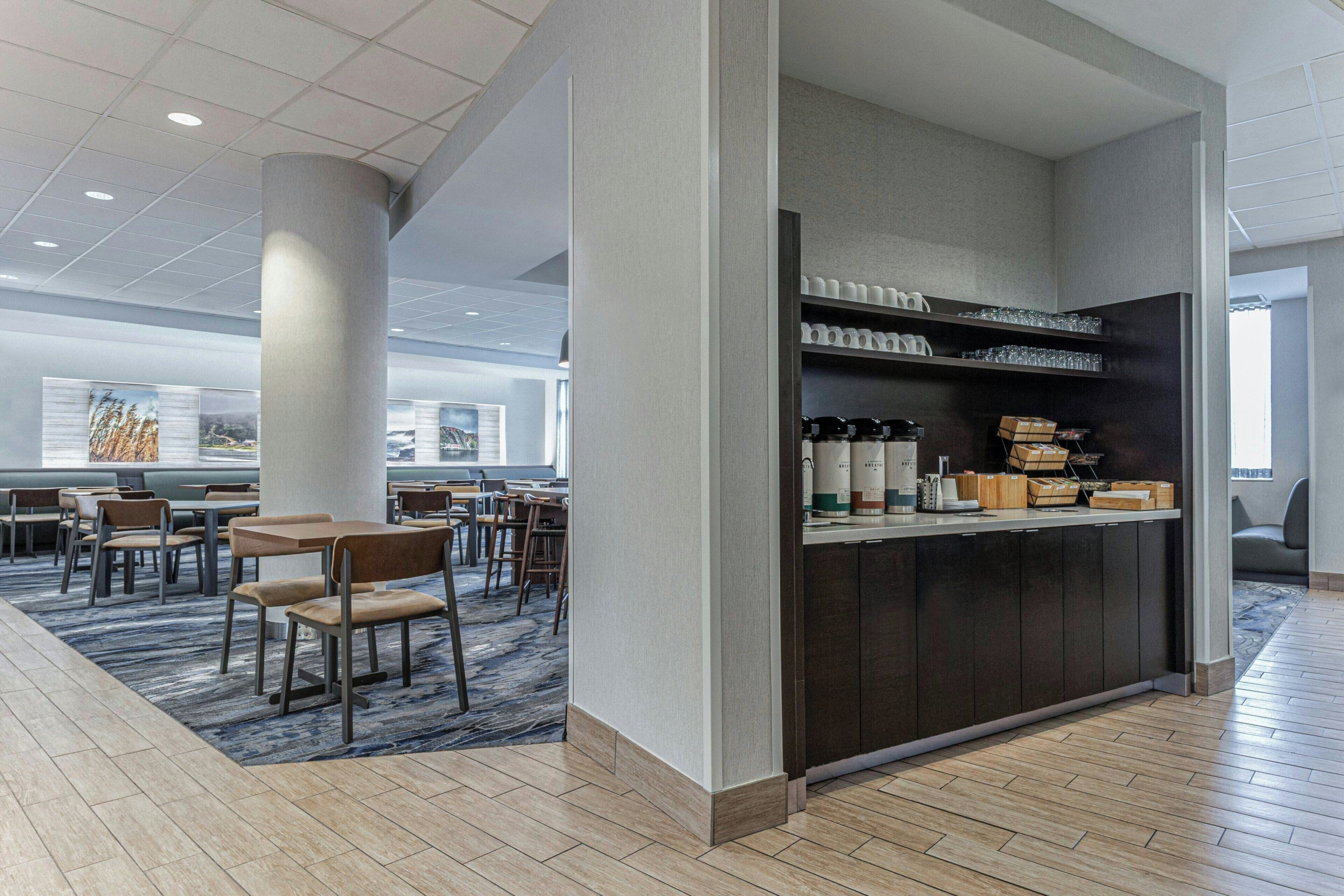 Free daily continental breakfast