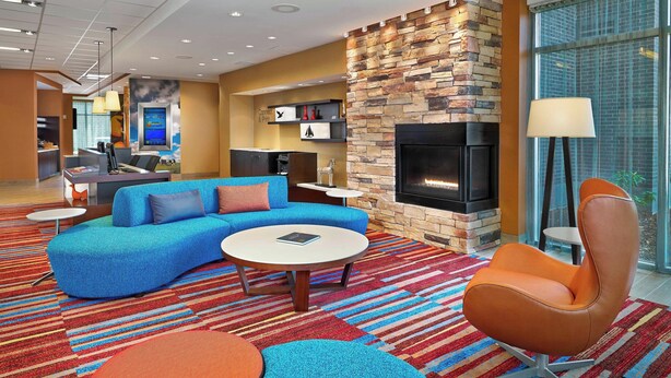 Lobby - Fairfield Inn & Suites by Marriott St. John's Newfoundland (St. John's)