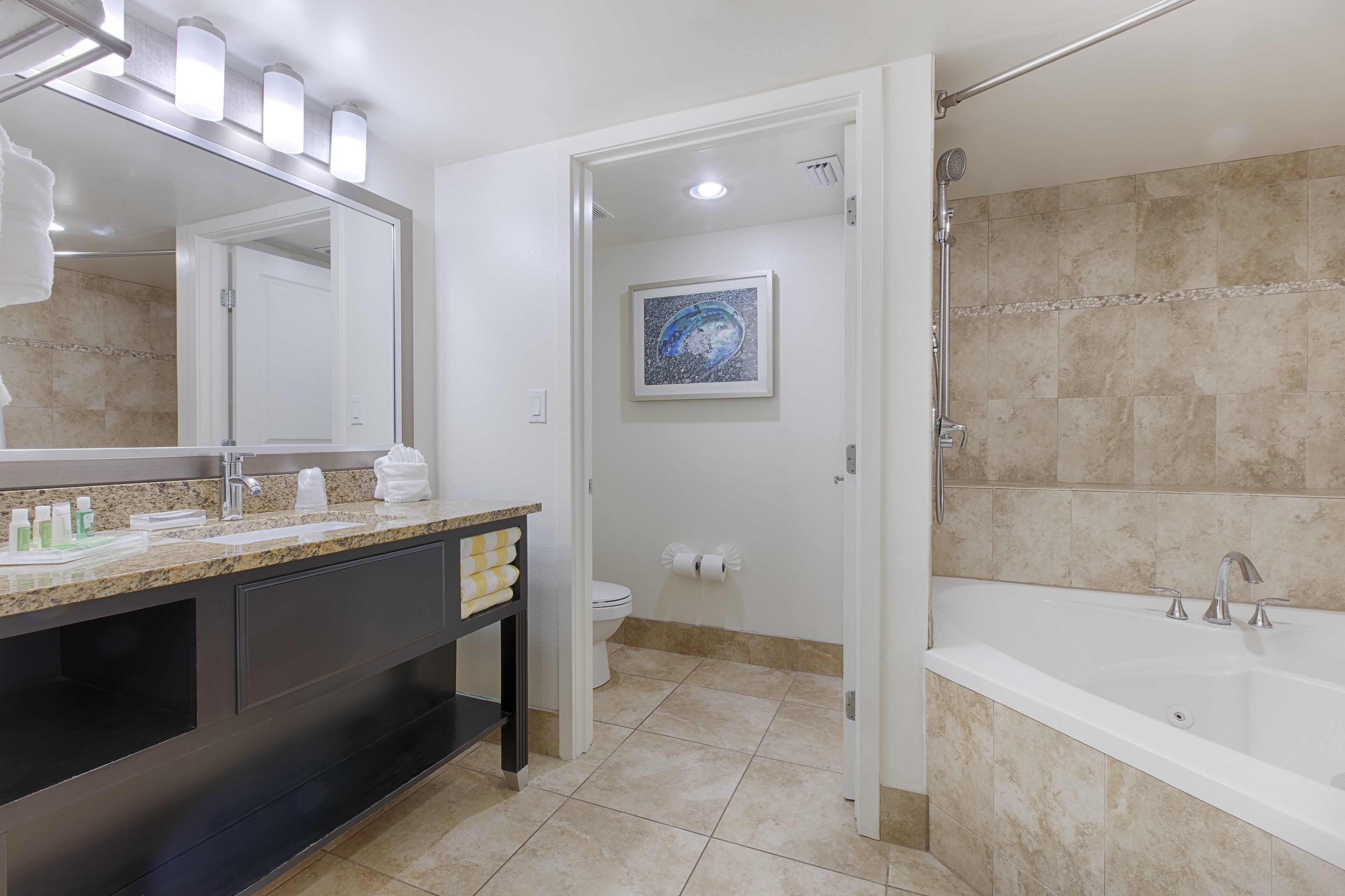 Photo - Holiday Inn Resort Daytona Beach Oceanfront by IHG