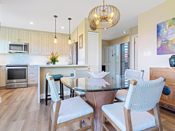 Condo, 2 Bedrooms, Ocean View (1205) | Property amenity