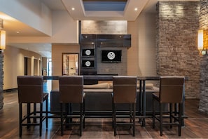 Lobby-Lounge