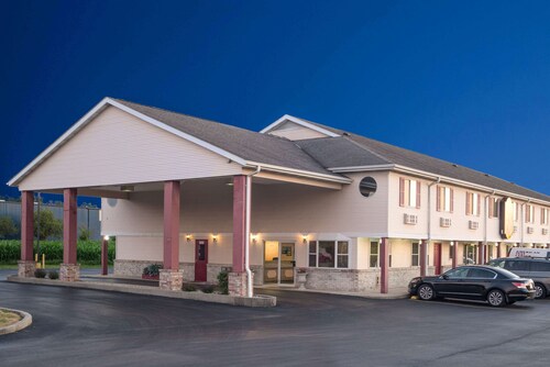 Lunar Inn
