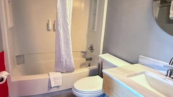 Standard Room, 2 Queen Beds | Bathroom | Free toiletries, hair dryer, towels