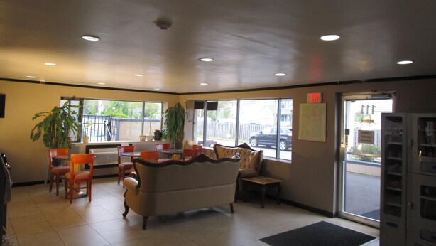 Lobby - Neptune Motor Lodge (Neptune City)