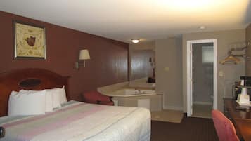 Quarto, 1 cama King, para fumantes, banheira de hidromassagem | Banheira de hidromassagem