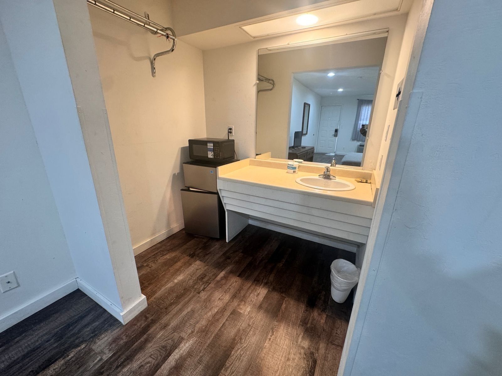 Free toiletries, hair dryer, towels