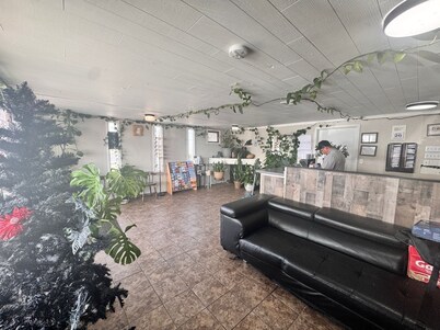 Circle S Motel Cozad I-80