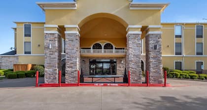 BEST WESTERN PLUS McKinney Inn & Suites