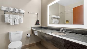 Suite, 2 Queen Beds, Non Smoking, Refrigerator & Microwave | Bathroom | Bathtub, free toiletries, hair dryer, towels
