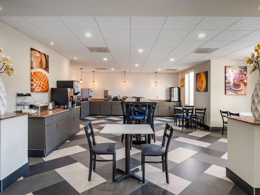 Dagelijks ontbijtbuffet inbegrepen